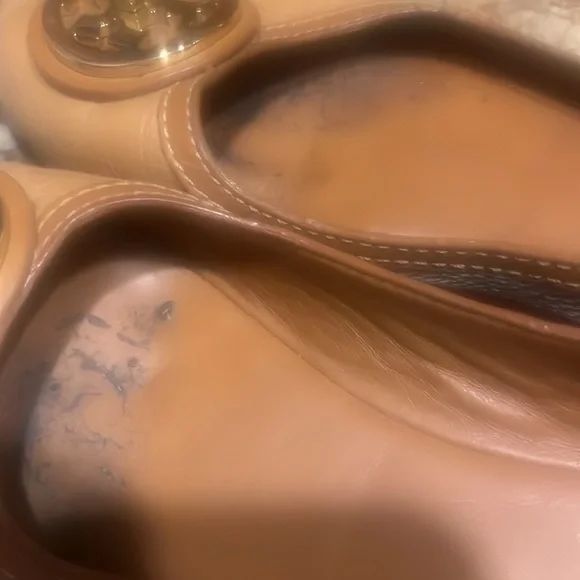 Tory Burch Leather Flats!!! - Picture 10 of 16